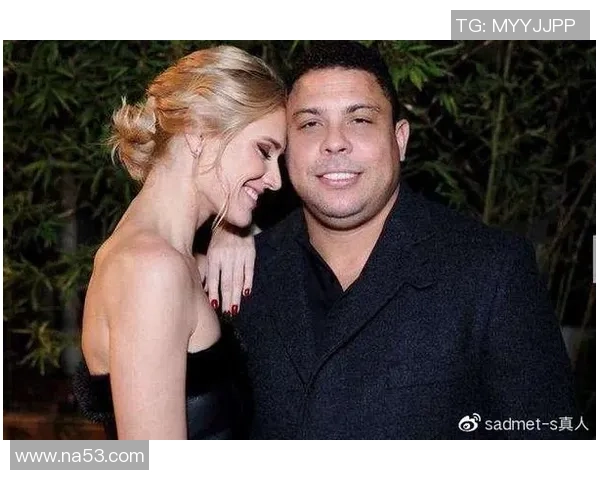 足球巨星携女儿畅谈成长与梦想的温馨采访